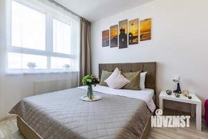2-к квартира, посуточно, 65м2, 1/1 этаж