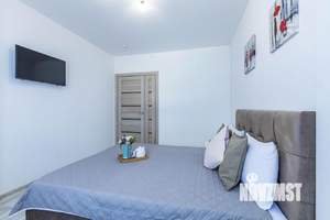 2-к квартира, посуточно, 65м2, 1/1 этаж